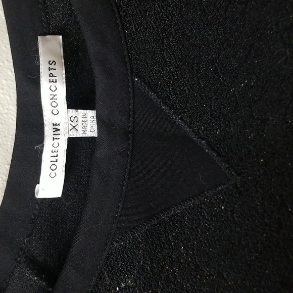 Collective Concepts Metallic Gold and Black Textured Long Sleeve Crewneck Top - Picture 4 of 5